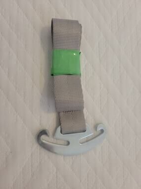 Graco Snugride Snuglock Snugfit Seat Belt Strap Metal Adjuster Retainer Fastener
